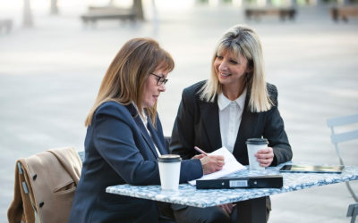 Essential Business Etiquette in France: Do’s and Don’ts for Professionals