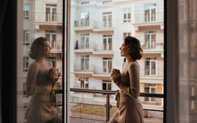 Short-Term Rentals vs Hotels: What’s Best for Your Business Stay in Paris?