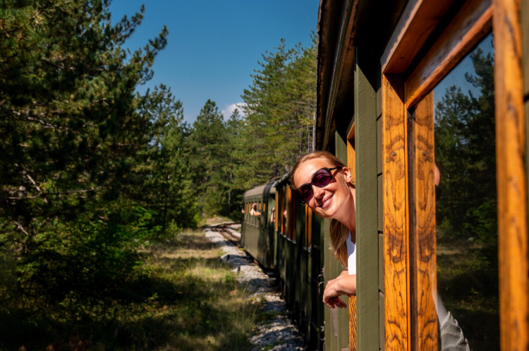 Gourmet Train Journeys Through Europe’s Countryside