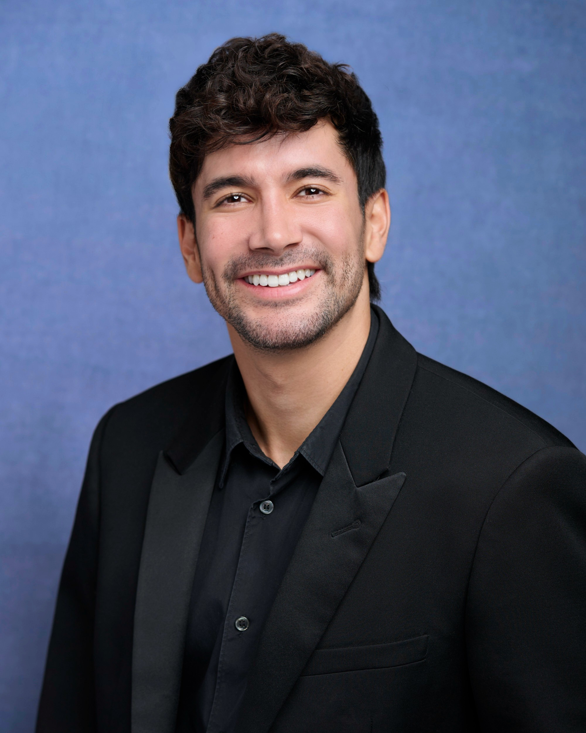 2024-Headshots-TSG-1_blue