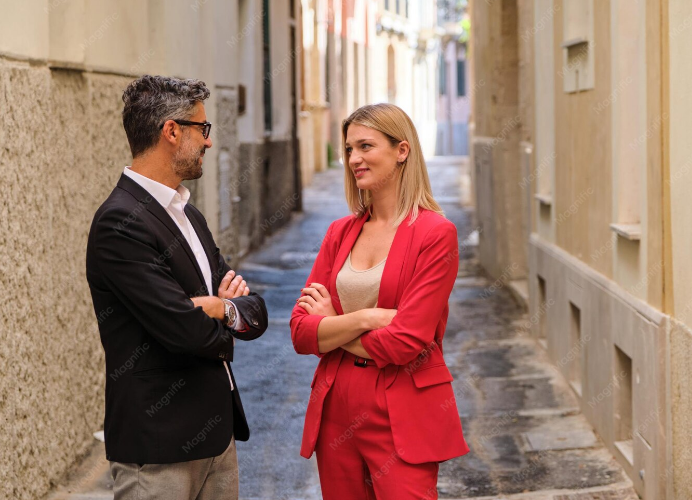 Italian Business Culture: Why Relationships Beat Contracts